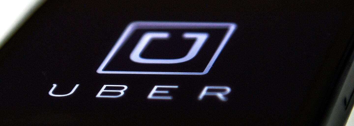 Šéfuje 50miliardové firmě Uber, ale ve volném čase rád odveze zákazníky. Travis Kalanick získává pouze nejlepší hodnocení a v budoucnu chystá auta bez řidiče