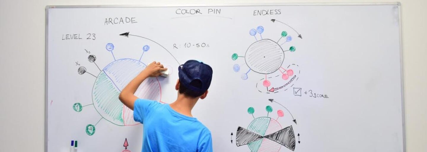 Sen si splnil aj napriek ťažkému osudu. Mobilná hra Color Pin od 12-ročného Slováka ti ukradne spánok