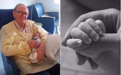 Senior pravidelně navštěvuje pediatrii, kde ve volném čase pečuje o předčasně narozená miminka Senior pravidelně navštěvuje pediatrii, kde ve volném čase pečuje o předčasně narozená miminka