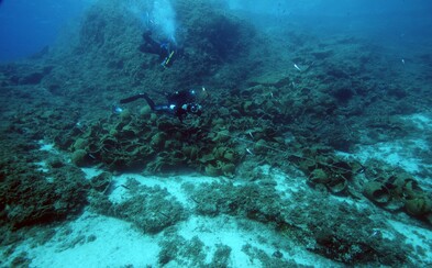 Senzačný archeologický nález z Egejského mora odkrýva stroskotané lode spred stoviek rokov. Našiel sa aj náklad, aký ešte na lodiach nebol Senzačný archeologický nález z Egejského mora odkrýva stroskotané lode spred stoviek rokov. Našiel sa aj náklad, aký ešte na lodiach nebol