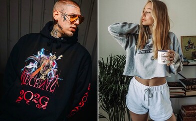 Separ kombinuje luxusné kúsky s respirátorom. Takto vyzerajú outfity domácich raperov či modeliek počas karantény Separ kombinuje luxusné kúsky s respirátorom. Takto vyzerajú outfity domácich raperov či modeliek počas karantény