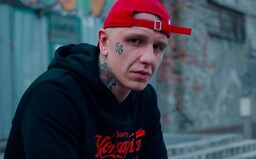 Sergei Barracuda se kvůli fanouškům vyjádřil k dissu od Pastora. „Byl jsem hloupý, teď nejsem,“ říká