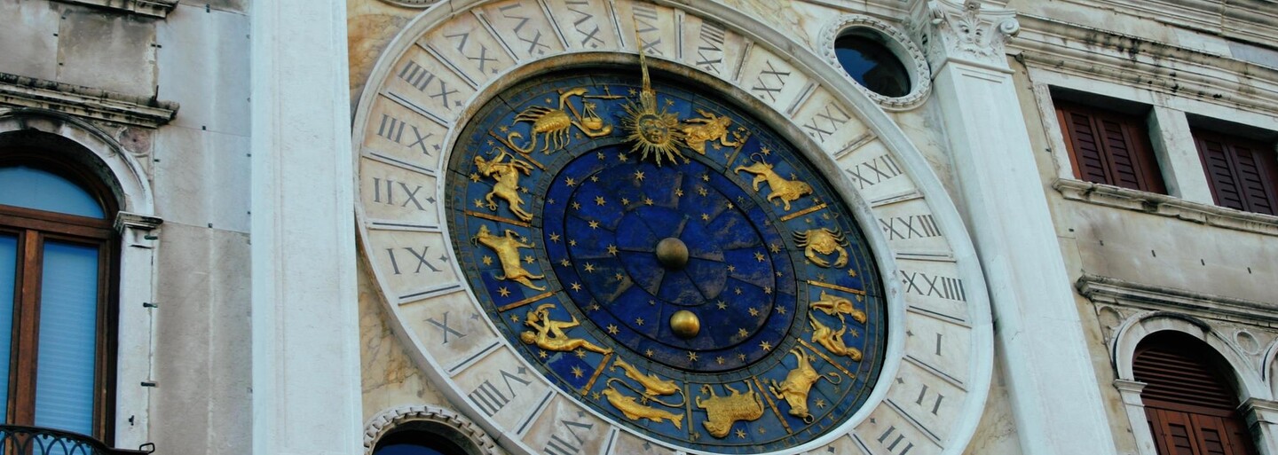 Sex je jeden z nejsilnějších spouštěčů spojení, které všichni tak potřebujeme a chceme, říká astroložka Vivian Altair