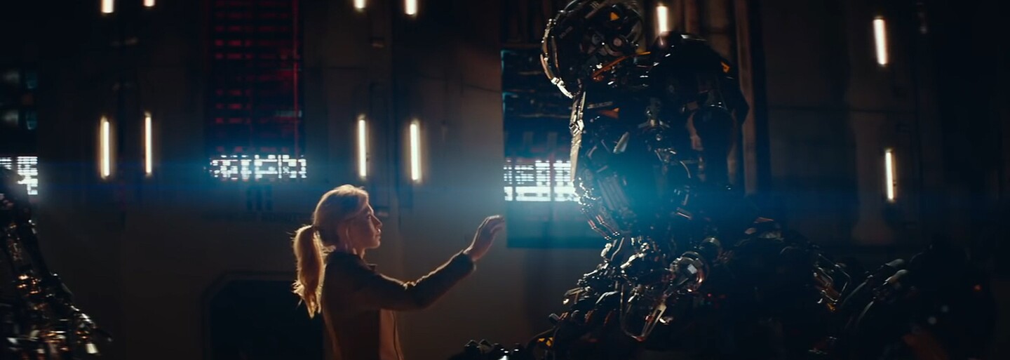 Sexi sci-fi o robotoch, ktoré sa vzbúria a začnú likvidovať ľudstvo v kalužiach krvi