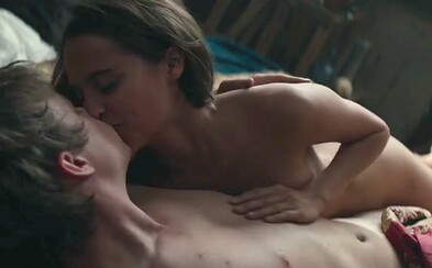 Sexy Alicia Vikander srší zmyselnosťou v eroticky dusnom a necenzurovanom traileri pre historickú romancu Tulip Fever Sexy Alicia Vikander srší zmyselnosťou v eroticky dusnom a necenzurovanom traileri pre historickú romancu Tulip Fever