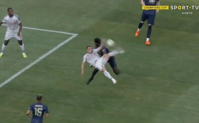 Shaqiri si lepšiu premiéru v drese Liverpoolu ani želať nemohol, blysol sa nádhernými nožničkami Shaqiri si lepšiu premiéru v drese Liverpoolu ani želať nemohol, blysol sa nádhernými nožničkami