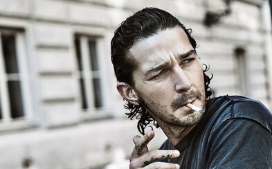 Shia LaBeouf sa obul do Spielberga: „Už nie je režisérom, ale sk****nou firmou“ Shia LaBeouf sa obul do Spielberga: „Už nie je režisérom, ale sk****nou firmou“