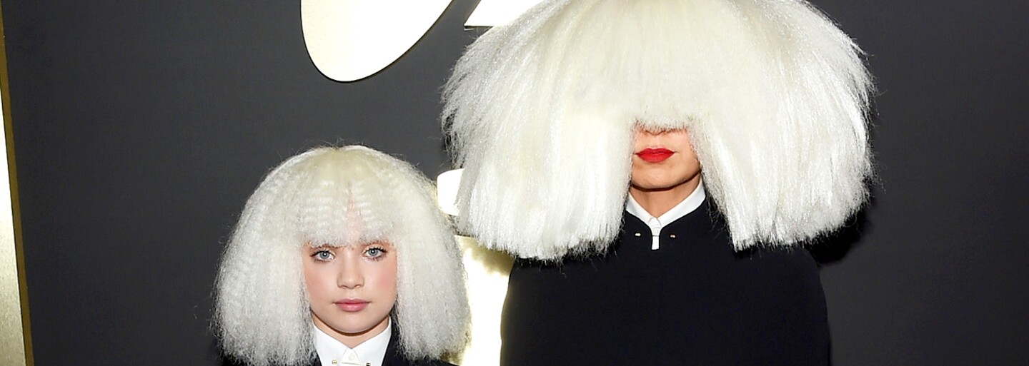 Sia s nami zdieľa detaily pripravovaného albumu a odhaľuje nový singel Bird Set Free