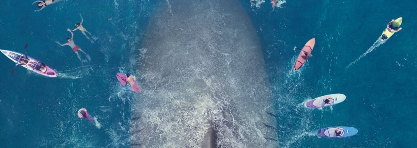 Šialená zábava s gigantickým žralokom a Jasonom Stathamom sa nekonala. The Meg je len ďalším generickým blockbusterom (Recenzia)