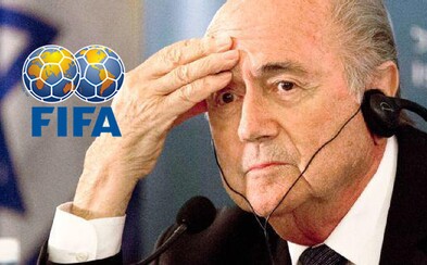 Skandál ve FIFA: Z korupce je obviněno hned několik současných, ale i bývalých funkcionářů Skandál ve FIFA: Z korupce je obviněno hned několik současných, ale i bývalých funkcionářů