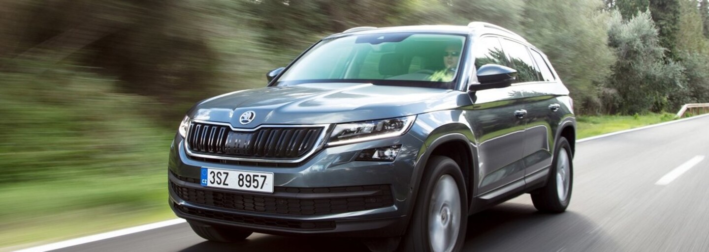 Škoda bystře zareagovala na bizarní podmínky dealera aut, od kterého YouTuberka dostala BMW