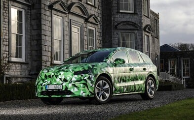 Škoda poodhaľuje svoj elektromobil. Enyaq dostane zadný pohon, vrcholom bude až 306-koňové RS Škoda poodhaľuje svoj elektromobil. Enyaq dostane zadný pohon, vrcholom bude až 306-koňové RS