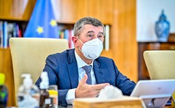 Školy budou možná zavřené i na začátku března, připouští Babiš. Situace je prý „extrémně nepříznivá“