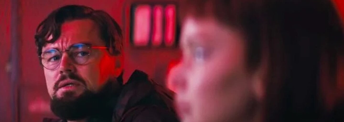 Sleduj prvé sekundy zo sci-fi komédie s Leonardom DiCapriom od Netflixu