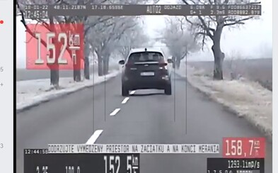 Slovák sa za dedinou rútil 150 km/h. Niekto ma prenasledoval, vyhováral sa policajtom Slovák sa za dedinou rútil 150 km/h. Niekto ma prenasledoval, vyhováral sa policajtom