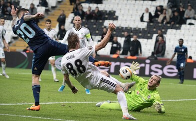 Slovan prehráva v odvete s Besiktasom Istanbul a stráca šancu na postup Slovan prehráva v odvete s Besiktasom Istanbul a stráca šancu na postup