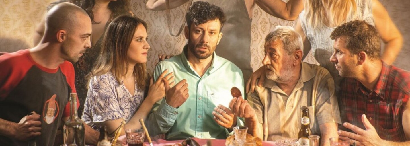 Slovenská komédia Vitaj doma, brate! je plná infantilného a trápneho humoru, ktorý prebíja režisérske ambície (RECENZIA)