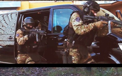 Slovenská polícia natočila trailer ako z akčného filmu, aby ťa motivovala stať sa mužom zákona Slovenská polícia natočila trailer ako z akčného filmu, aby ťa motivovala stať sa mužom zákona