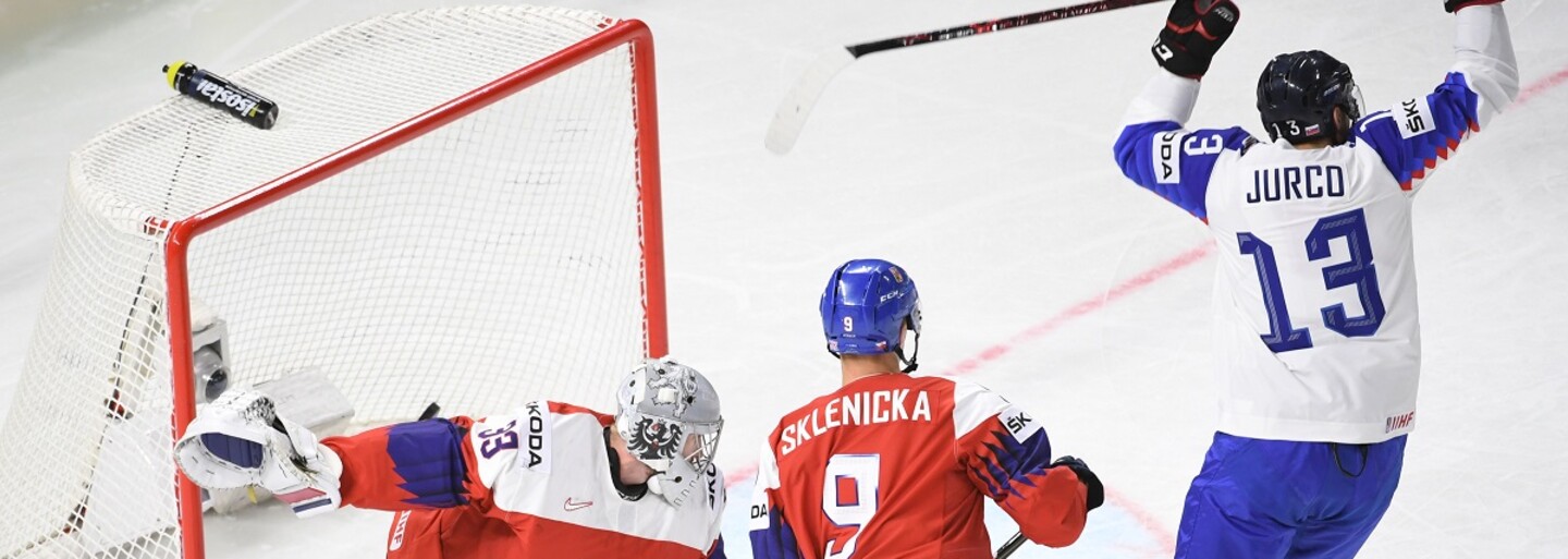 Slovenskí hokejisti vstúpili do šampionátu prehrou proti Českej republike po predĺžení