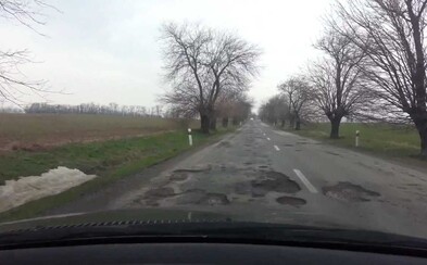 Slovenskí vodiči sú spokojní, ale cesty máme otrasné. Horšie sú vraj len v Ekvádore či Venezuele Slovenskí vodiči sú spokojní, ale cesty máme otrasné. Horšie sú vraj len v Ekvádore či Venezuele