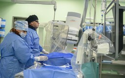 Slovensko má už 38 obetí koronavírusu. V Nitre naň zomrel 65-ročný muž