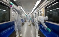 Slovensko sa pripravuje na boj s koronavírusom. Na letiskách budú všetkým prichádzajúcim cestujúcim merať teplotu 