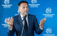 Slovensko v ďalšom roku pravdepodobne čaká recesia a inflácia až na úrovni 22 %, predpovedá guvernér NBS Peter Kažimír 