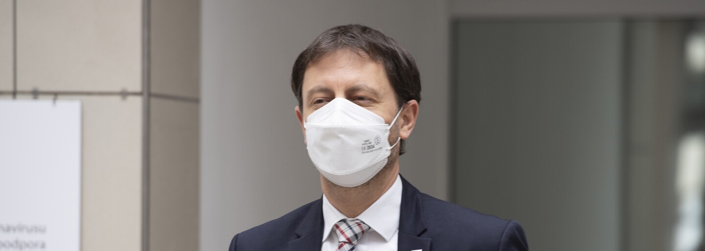 Slovensko vyhlásilo na dva týdny celostátní lockdown