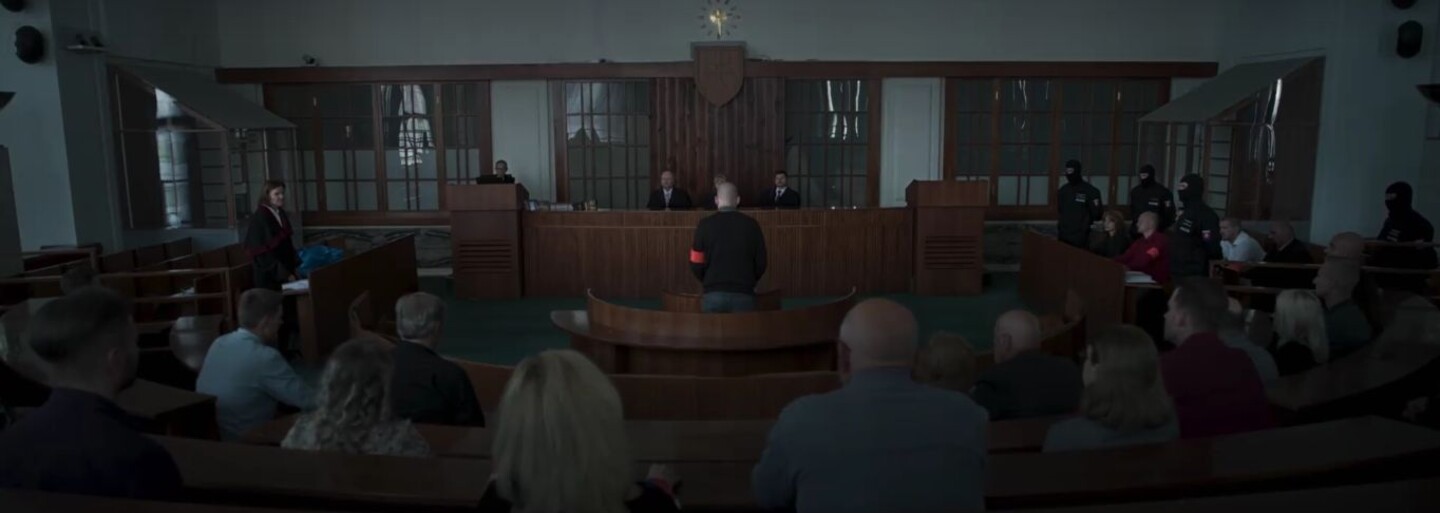 Slovenský film Ostrým nožom s Molochom a Momom preskúma nefunkčný policajný systém. Inšpiruje sa vraždou Daniela Tupého a Jána Kuciaka