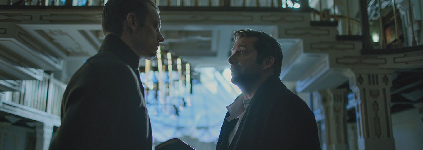 Sľubný cyberpunkový seriál Altered Carbon prichádza s ďalšou lákavou ukážkou a odhaľuje útržky príbehu z technologicky vyspelej budúcnosti