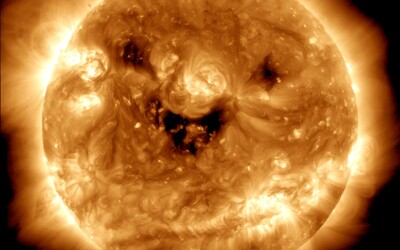 Sluníčko se na nás směje. NASA zachytila fotografii, která baví internet
