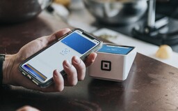 Služba Apple Pay je na Slovensku oficiálne spustená