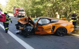 Smrtelná nehoda u Špindlerova Mlýna: Video těsně po tragédii ukazuje trosky aut