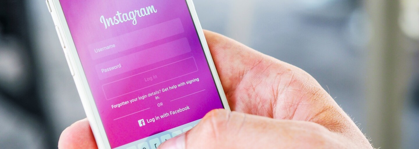 Snapchat je už pripravený do rakvy. Instagram a jeho Stories ho zložili pridaním selfie filtrov na kolená