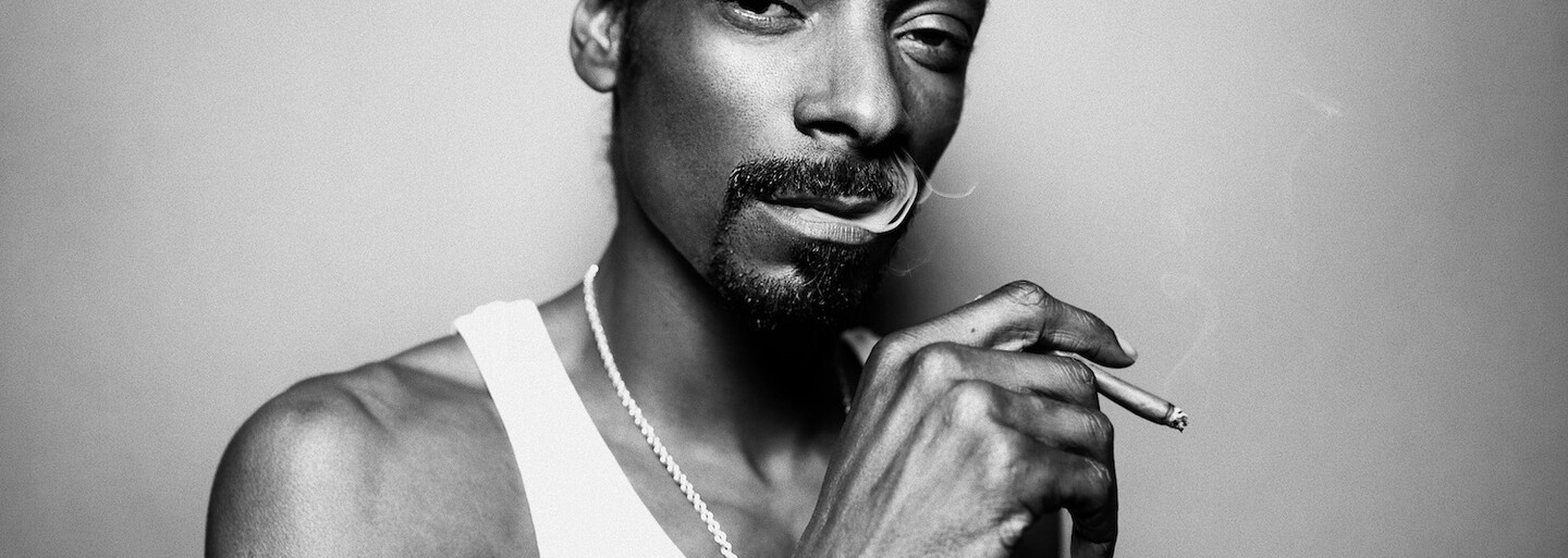Snoop Dogg se v soutěži nezapřel a zaručeně pobaví i tebe. Jaká je předvolba České republiky?