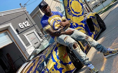 Snoop Dogg zobral 50 Centovi Lamborghini, Separ a Dame sa opustili na Hip Hop Žije. Sleduj nové Freshnews Snoop Dogg zobral 50 Centovi Lamborghini, Separ a Dame sa opustili na Hip Hop Žije. Sleduj nové Freshnews