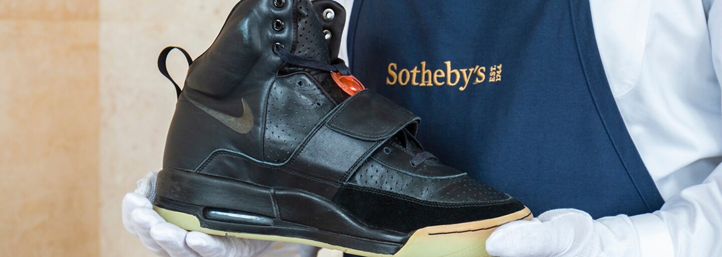 Sotheby's spustí aukciu na tenisky Nike Air Yeezy 1 v hodnote okolo 850 000 eur