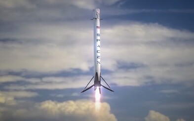 SpaceX má za sebou ďalší míľnik. Raketa Falcon 9 vyniesla japonský satelit a pristála na Zemi SpaceX má za sebou ďalší míľnik. Raketa Falcon 9 vyniesla japonský satelit a pristála na Zemi