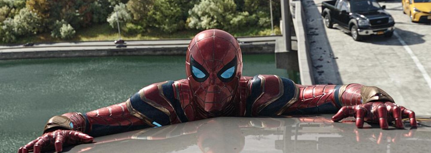 Spider-Man 3 je prvý film, ktorý od začiatku pandémie zarobil viac ako miliardu dolárov a zachránil kiná. Matrix veľa nezarobil