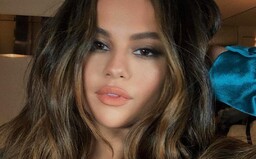 Zpívá opět Selena Gomez o Justinu Bieberovi? Ptá se, proč její vyvolený nepřišel na to, že je vzácná