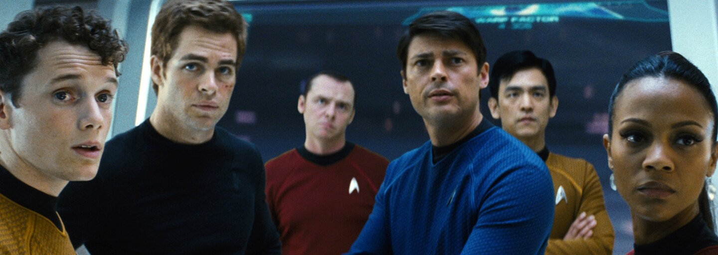 Spock sa nebojí kritizovať ľudí zo zákulisia Star Treku. Prináša však aj zopár noviniek