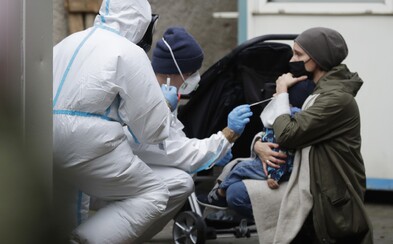 Správanie rodičky, ktorá odmietla mať rúško je hanebné, vyhlásil rezort zdravotníctva. Jej právnička šíri hoaxy, tvrdia Správanie rodičky, ktorá odmietla mať rúško je hanebné, vyhlásil rezort zdravotníctva. Jej právnička šíri hoaxy, tvrdia