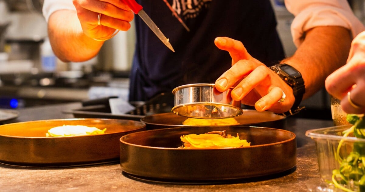 ŽEBŘÍČEK: Turisté vybírali nejlepší restaurace světa. Vyhrál málo známý podnik v Praze