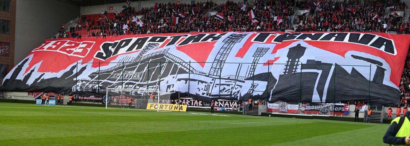 Štáb Voyo rok sledoval zákulisie klubu Spartak Trnava, aby ti v dokumente ukázali pozadie slovenského futbalu