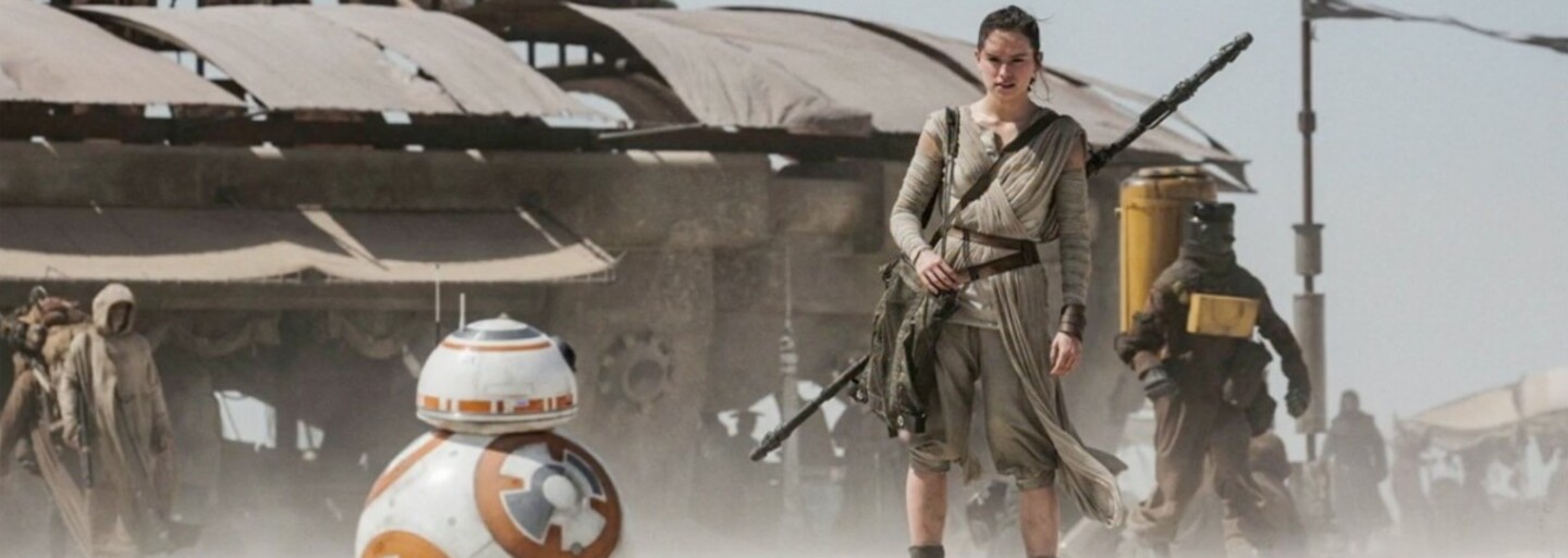Star Wars: Force Awakens prekonalo hranicu 2 milárd a útočí na Titanic