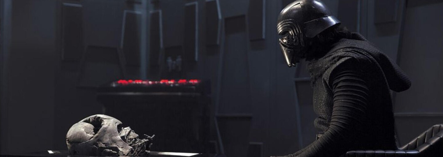 Star Wars je späť v celej svojej veľkolepej kráse, atmosfére a s úžasnými postavami (Recenzia)