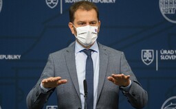 Štát kúpi 10 miliónov testov na celoplošné testovanie od pochybnej firmy z Trnavy s podlžnosťami v Sociálnej poisťovni