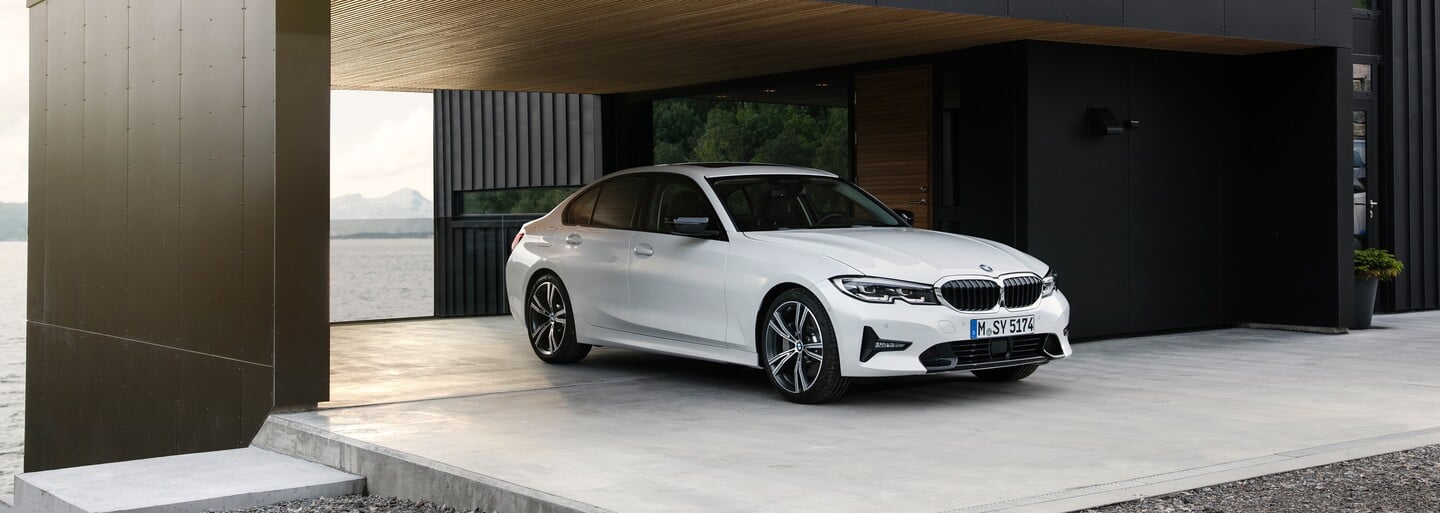 Stelesnenie radosti z jazdy prichádza v ďalšom vydaní. Privítajte novučičké BMW radu 3
