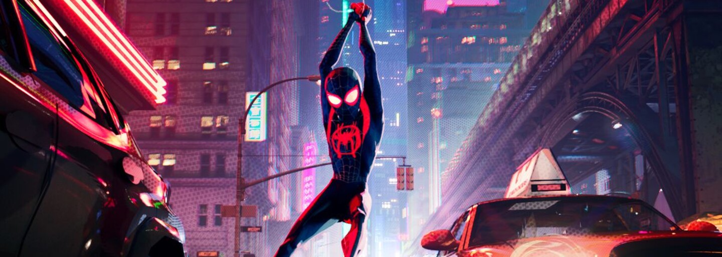 Strapo, Moma, Moloch a PPPíter dabujú pavúčich mužov a ženy v skvelom animáku Spider-Man: Paralelné svety