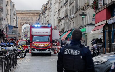 Strelec z Paríža priznal, že motívom pre zabíjanie bol rasizmus